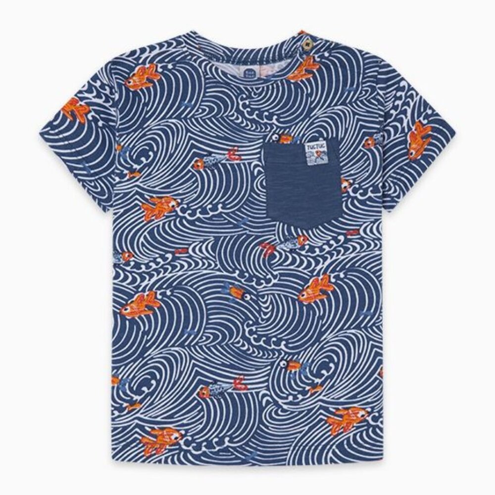 NWT blue fish print t-shirt with pocket
